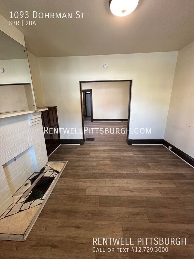 Building Photo - 1093 Dohrman St
