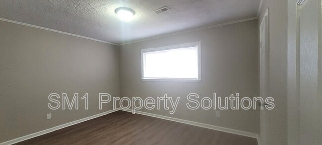 Building Photo - 2 Atlas Ct