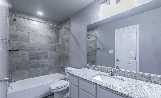 Building Photo - Cozy Duplex in Temple, Ready for Move-In!