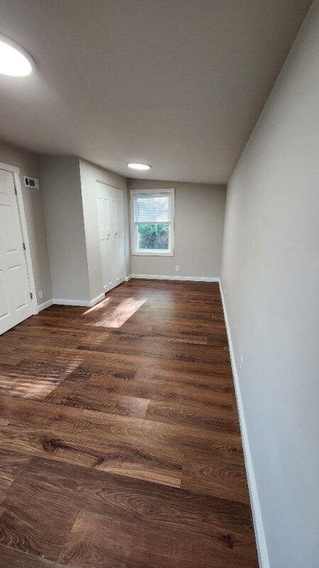 Building Photo - 41270 N Bayside Dr