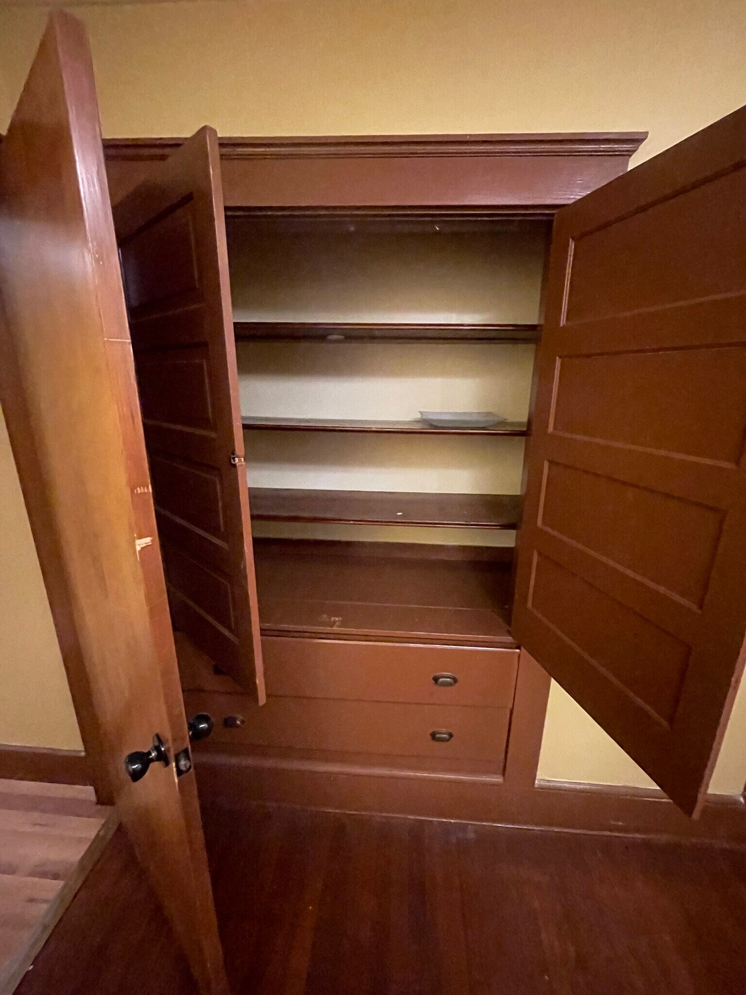 Building Photo - 87 Ferry St