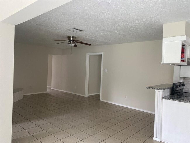 Building Photo - 22310 Goldstone Dr