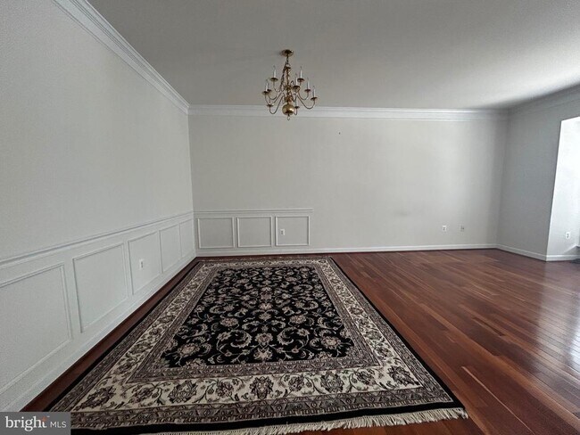 Building Photo - 8177 McCauley Way