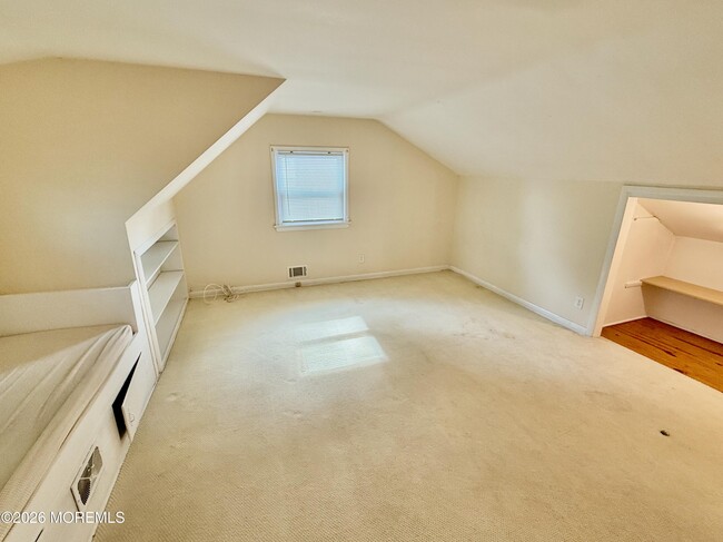 Building Photo - 34 Highland Ave