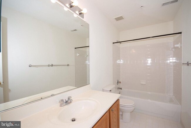 Building Photo - 9759 Bon Haven Ln
