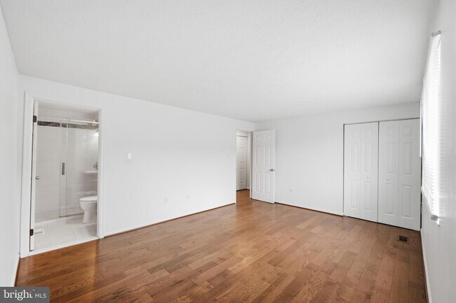 Building Photo - 7 Leatherwood Ct