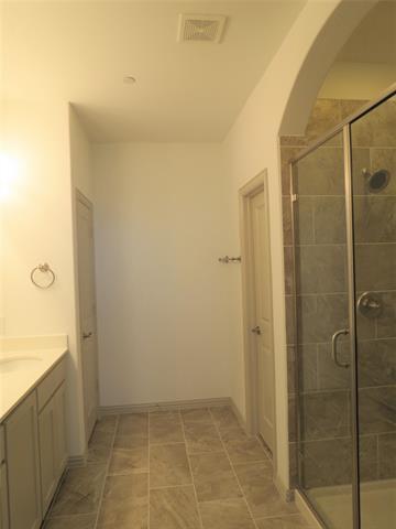 Building Photo - 2317 Jameson Ln