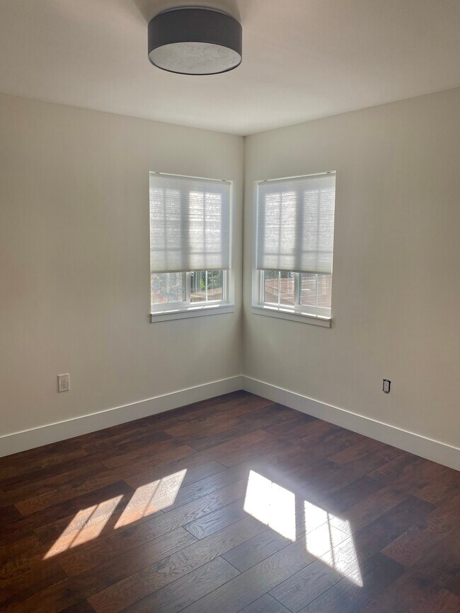 Building Photo - 2251 38th Ave