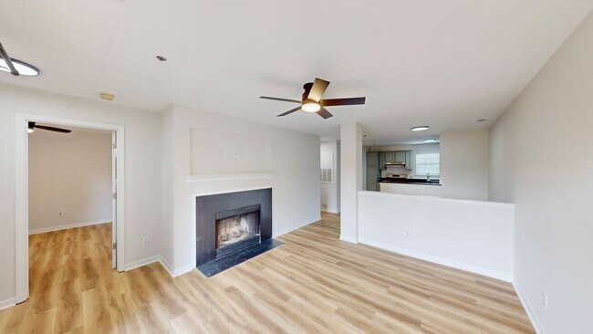 Building Photo - 525 Olmsted Park Pl