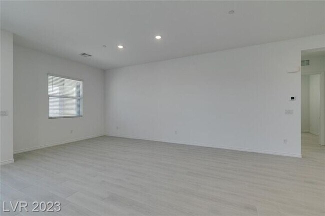 Building Photo - COMING SOON - Ready no later than Mid-June