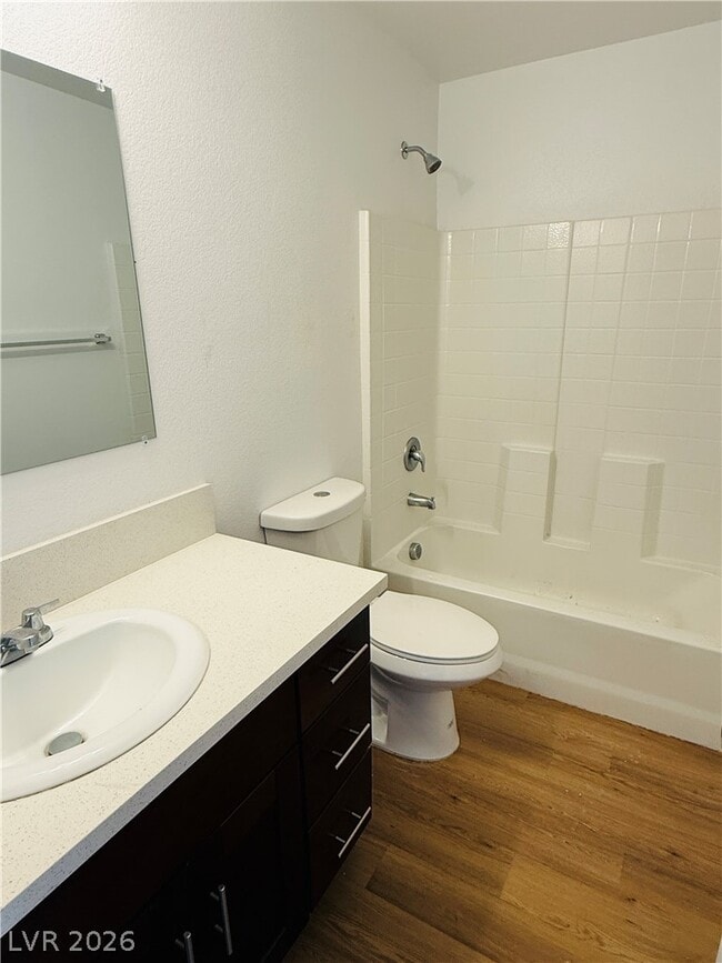 Building Photo - 2021 E Ambush St