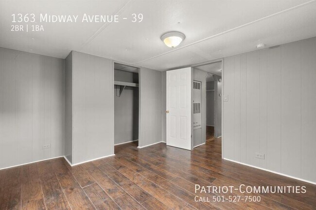 Building Photo - 1363 Midway Ave