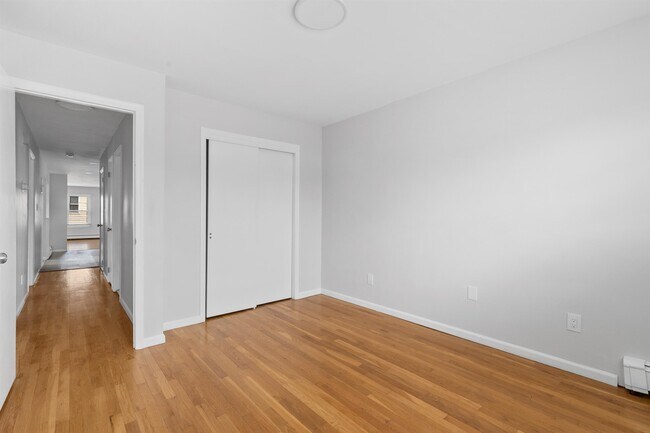 Building Photo - 226 Webster Ave