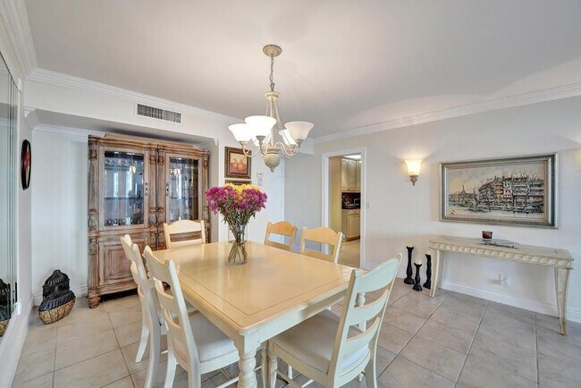 Building Photo - 2000 S Ocean Blvd