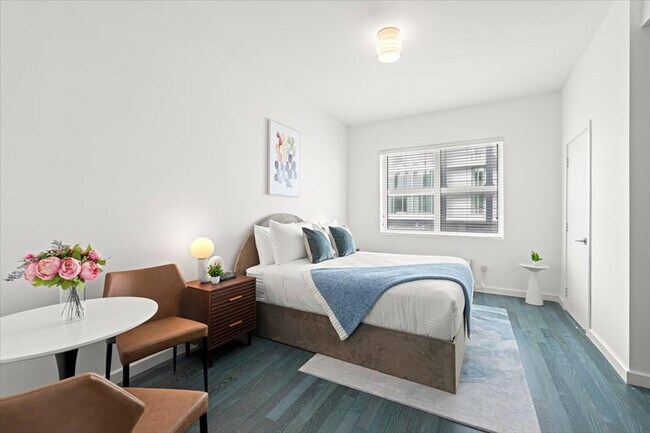 Building Photo - 1700 Alton Rd