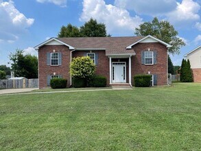 Building Photo - 2571 Emerald Ct