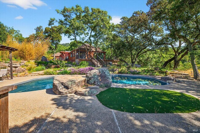 Building Photo - 3662 Lovall Valley Rd