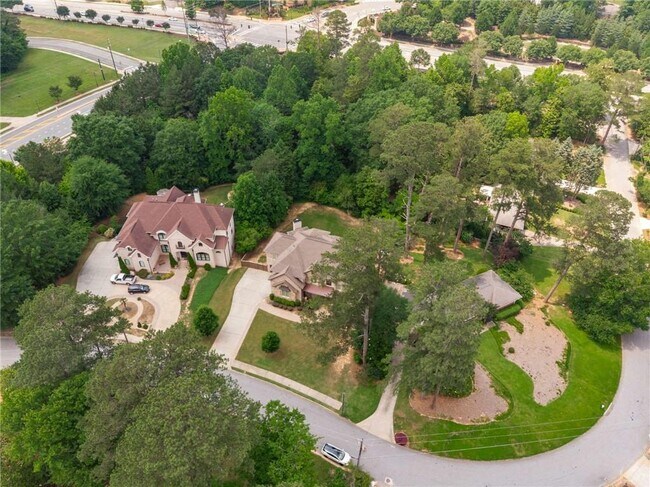 Building Photo - 6552 Long Acres Dr