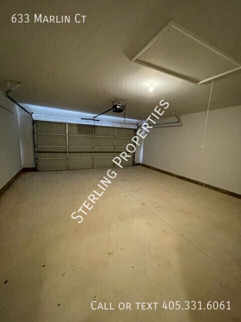 Building Photo - 633 Marlin Ct