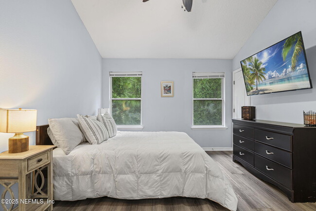 Building Photo - 6110 Bartram Village Dr