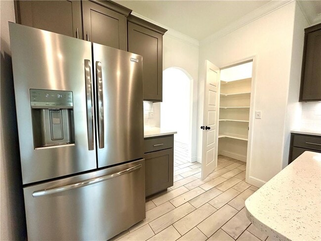 Building Photo - 2111 Periwinkle Pl