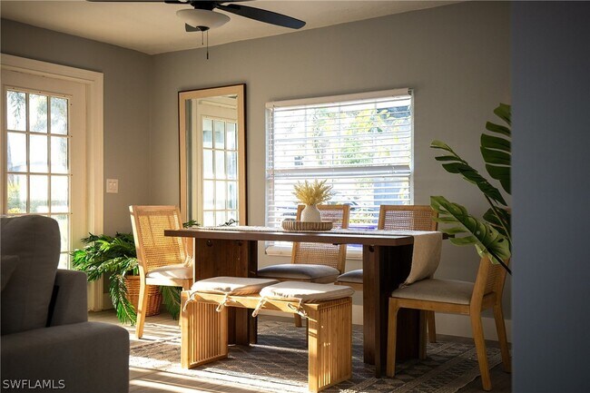 Building Photo - 528 14th St N