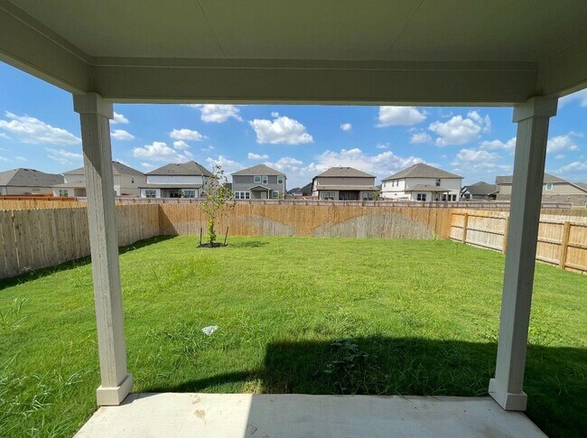 Building Photo - 12835 Lower Peach Wy