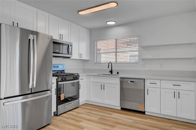 Building Photo - 8504 Manalang Rd