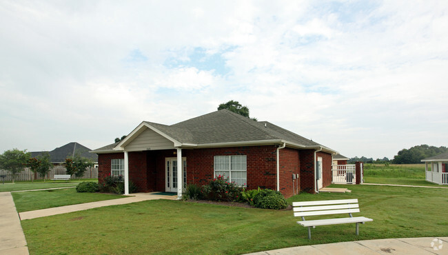 Building Photo - Inglewood Garden Homes