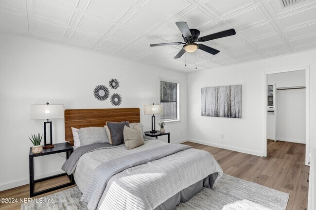 Building Photo - 54221 Cravey Rd