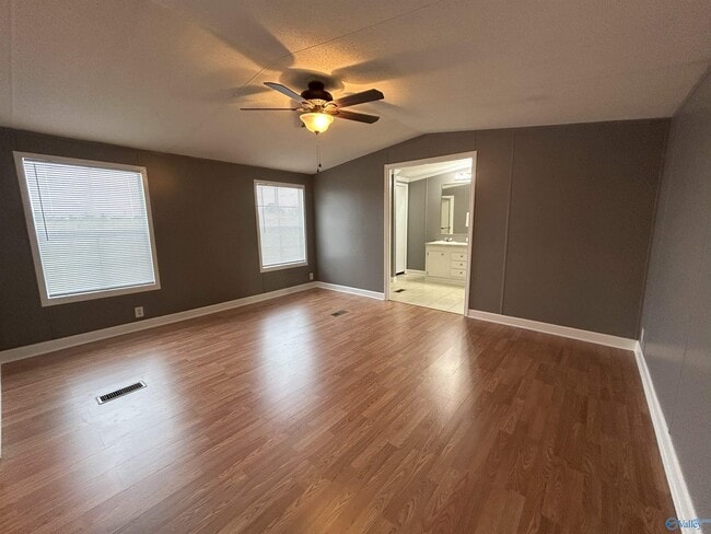 Building Photo - 15025 Hobbs Rd