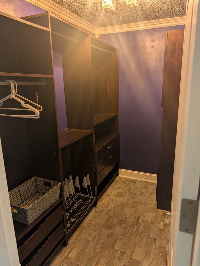 Building Photo - FURNISHED HOME IN POPLAR JOHNSON CITY