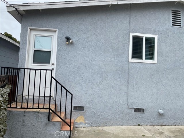 Building Photo - 732 W 21st St