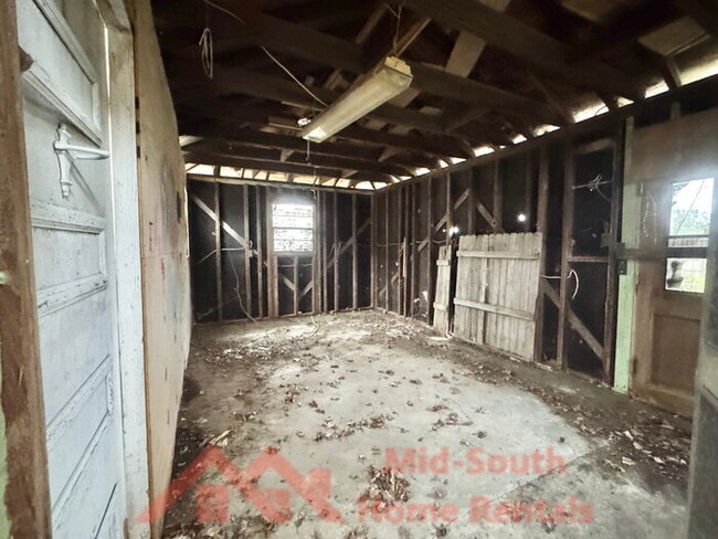 Building Photo - 3940 Schoolfield Rd