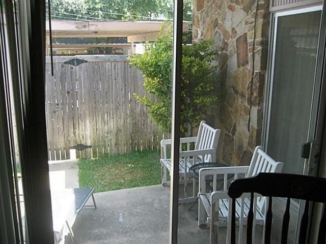 Building Photo - 13424 Blossomheath Ln