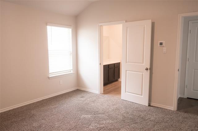 Building Photo - 1221 Nursery Dr