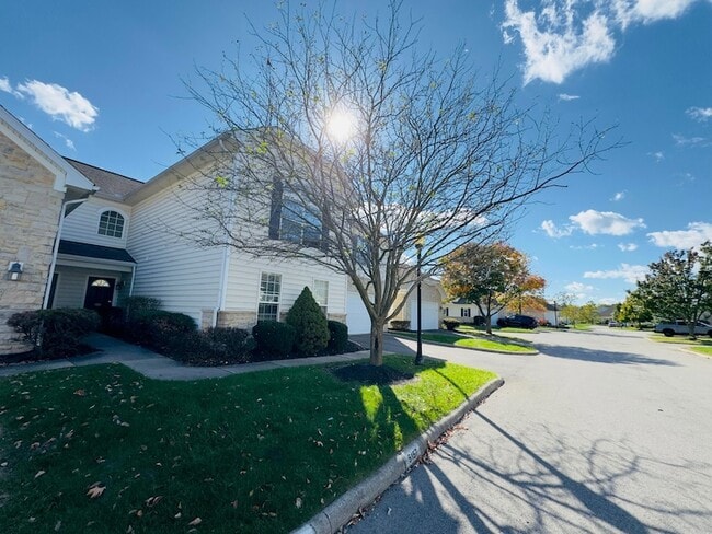 Building Photo - 5157 Vinings Bend