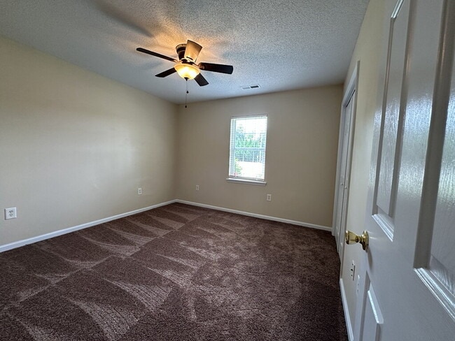 Building Photo - 119 Appleton Ln