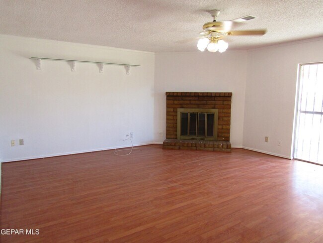 Building Photo - 1500 Babe Hiskey Ln