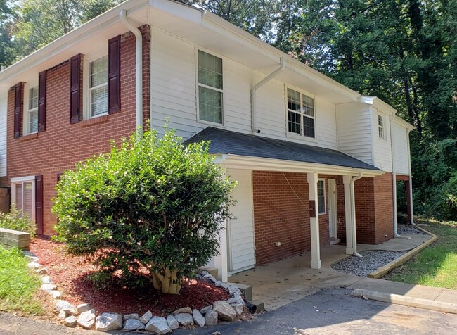 Exterior - 3800 Greenleaf St