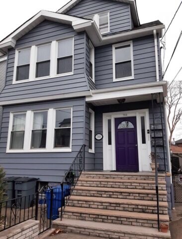 Building Photo - 760 Hamilton St