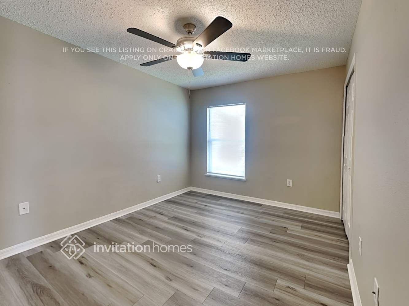 Building Photo - 12636 Lake Vista Dr