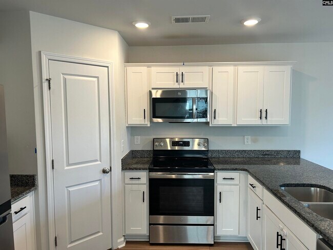 Building Photo - 1449 Tanreall Dr