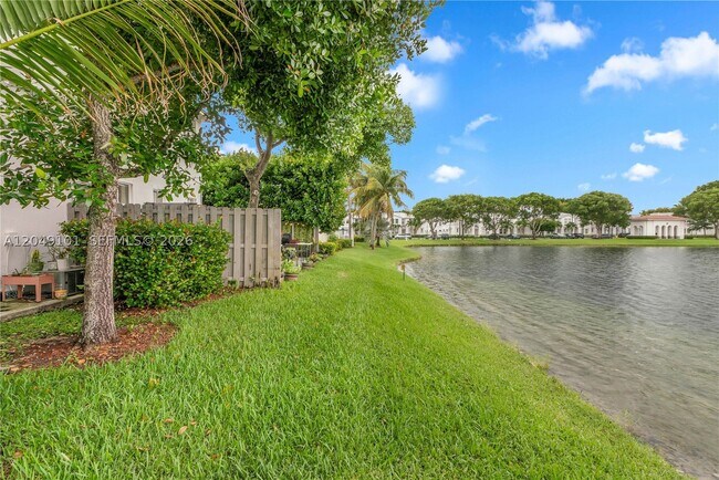 Building Photo - 4015 SW 156th Ave