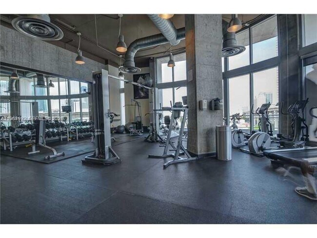 Building Photo - 690 SW 1st Ct