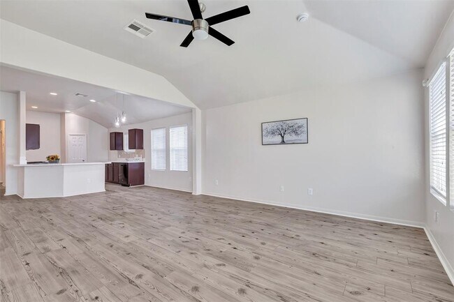 Building Photo - 1218 Newsome Glenn Dr