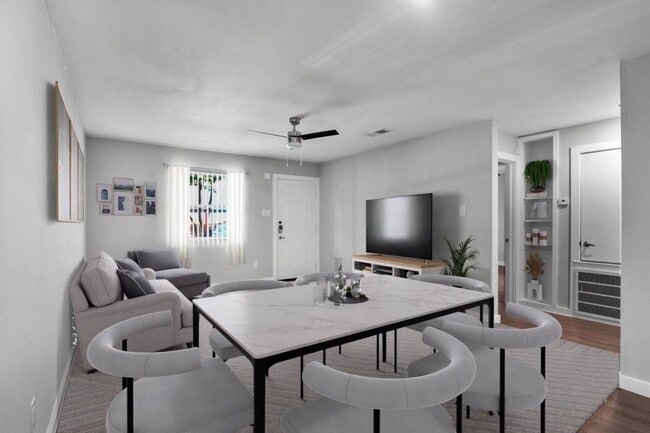 Primary Photo - 1714 Patton Ln