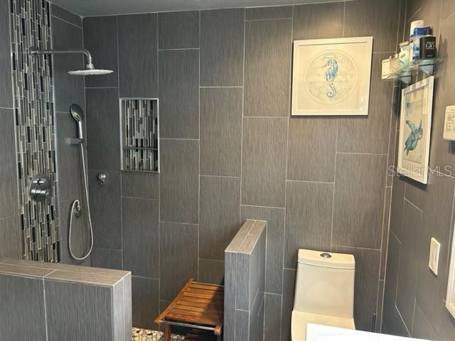 Building Photo - 6332 11th Ave S