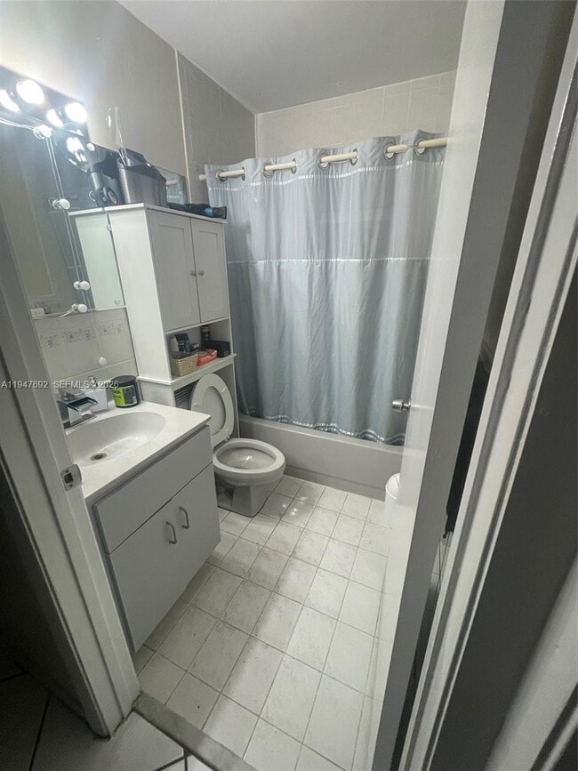 Building Photo - 11458 NW 91st Ct