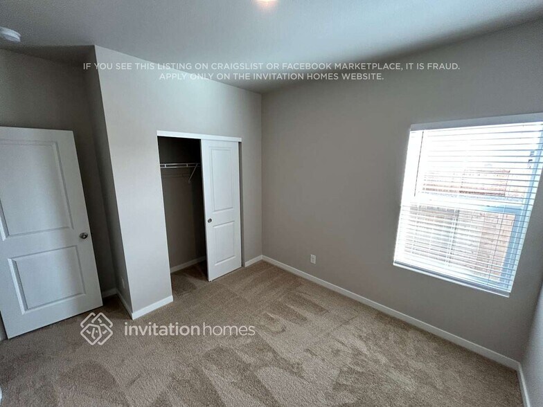 Building Photo - 2214 Alyssa St